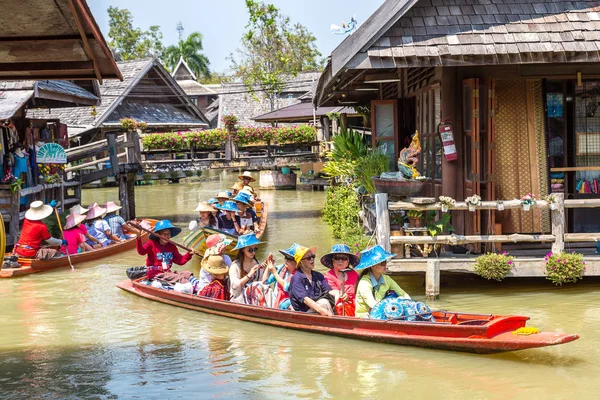 Pattaya Tailandia Marzo 2018 Mercado Flotante Pattaya Tailandia Día Verano — Foto de Stock