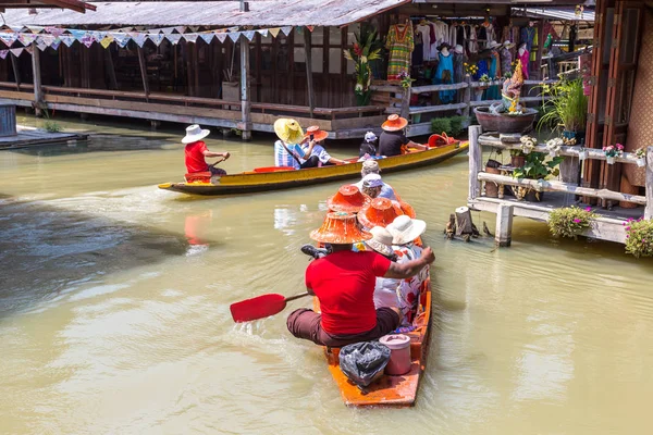 Πλωτή Αγορά Στην Πατάγια Ταϊλάνδη Μια Καλοκαιρινή Μέρα — Φωτογραφία Αρχείου