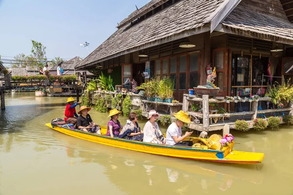Pattaya Tajlandia Marca 2018 Pływający Targ Pattaya Tajlandia Letnie Dni — Zdjęcie stockowe