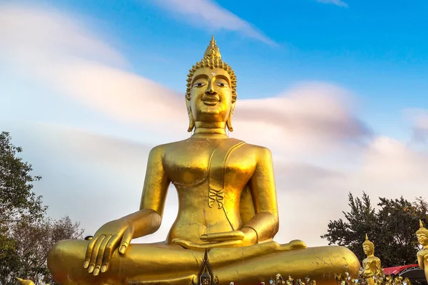 Zlatý Velký Buddha Pattaya Thajsko Letním Dni — Stock fotografie