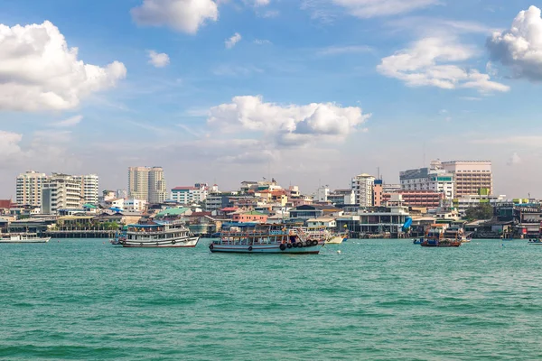 Pattaya Körfez ve plaj, bir yaz günü Tayland