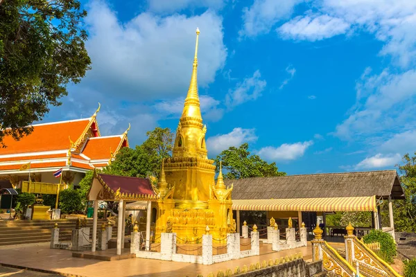 Tempio Rosso Wat Sila Ngu Sull Isola Koh Samui Thailandia — Foto Stock