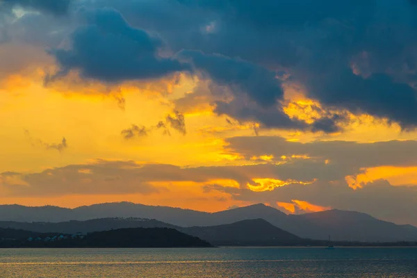 Puesta Sol Isla Koh Samui Tailandia Una Noche Verano — Foto de Stock