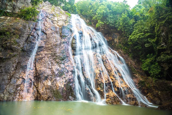 Namuang Cascade Sur Île Koh Samui Thaïlande Dans Une Journée — Photo