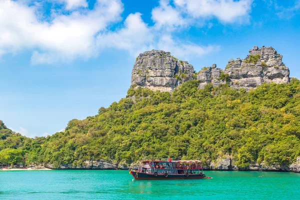 Mu Ko Ang Thong Milli Parkı, Tayland'da bir yaz günü