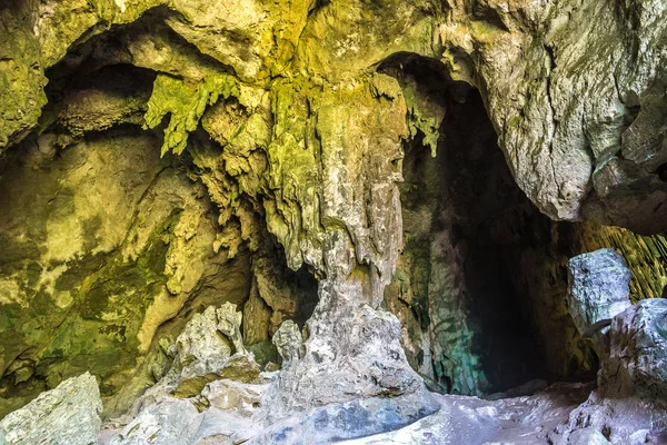 Phra Nang Noi Cueva Railay Playa Krabi Tailandia — Foto de Stock