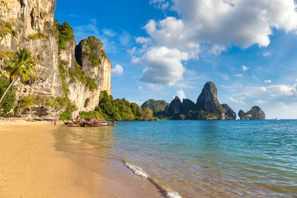 Spiaggia Tonsai Krabi Thailandia Una Giornata Estiva — Foto Stock