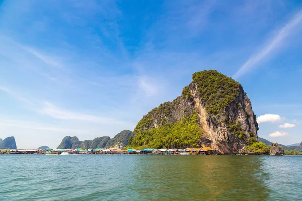 Ao Phang Nga Milli Parkı, bir yaz günü Tayland