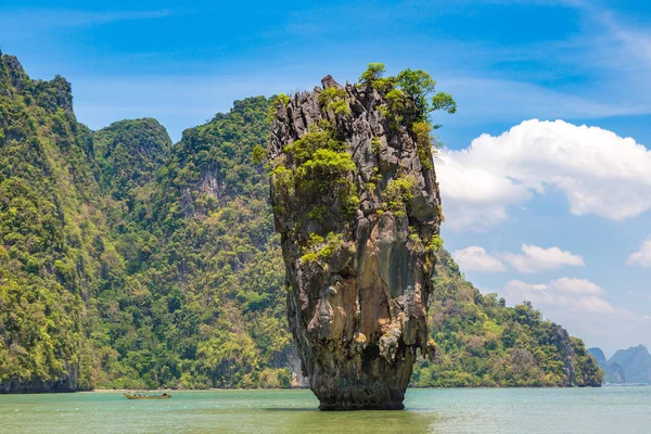 Νησί Του Τζέιμς Μποντ Στην Phang Nga Bay Ταϊλάνδη Μια — Φωτογραφία Αρχείου