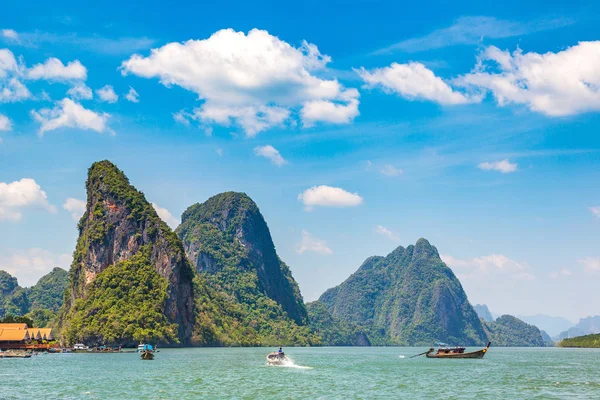 Ao Phang Nga Milli Parkı, bir yaz günü Tayland