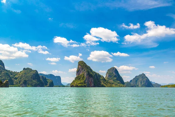 Ao Phang Nga Milli Parkı, bir yaz günü Tayland