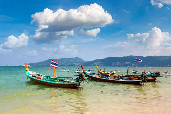 Barco Cauda Longa Tradicional Praia Patong Mar Andamão Phuket Tailândia — Fotografia de Stock