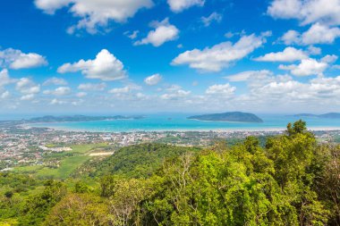 Tayland 'da bir yaz günü Phuket' in panoramik manzarası