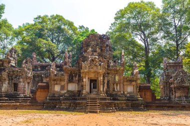 Chau Say Tevoda tapınak kalıntıları olduğunu Khmer antik tapınak Siem Reap içinde karmaşık Angkor Wat, Kamboçya'da bir yaz günü