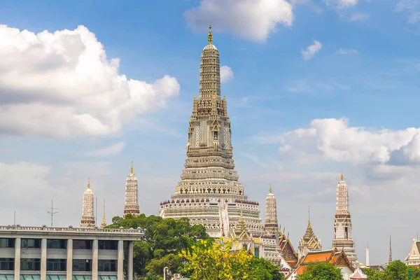 Wat Arun Tapınakta Bir Yaz Günü Bangkok Tayland — Stok fotoğraf