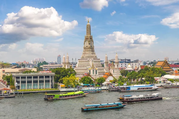 Wat Arun Tapınakta Bir Yaz Günü Bangkok Tayland — Stok fotoğraf