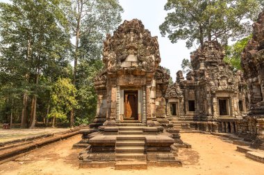Chau Say Tevoda tapınak kalıntıları olduğunu Khmer antik tapınak Siem Reap içinde karmaşık Angkor Wat, Kamboçya'da bir yaz günü