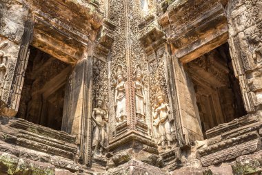 Thommanon tapınak kalıntıları olduğunu Khmer antik tapınak Siem Reap içinde karmaşık Angkor Wat, Kamboçya'da bir yaz günü