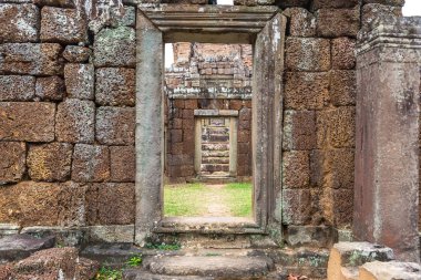 Doğu Mebon Siem Reap, Kamboçya'da bir yaz günü karmaşık Angkor Wat Tapınağı