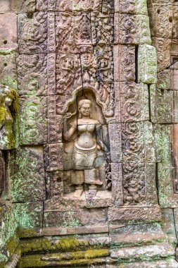 Siem Reap, Kamboçya'da bir yaz günü karmaşık Angkor Wat Tapınağı ta Som