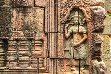 Siem Reap, Kamboçya'da bir yaz günü karmaşık Angkor Wat Tapınağı ta Som