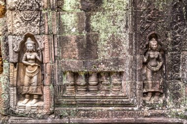 Siem Reap, Kamboçya'da bir yaz günü karmaşık Angkor Wat Tapınağı ta Som