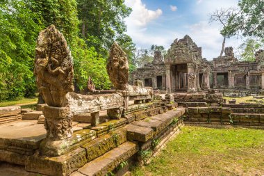 Siem Reap, Kamboçya'da bir yaz günü karmaşık Angkor Wat tapınakta Preah Khan