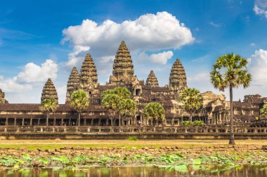 Siem Reap, Kamboçya'da bir yaz günü Angkor Wat Tapınağı
