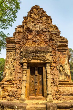 Siem Reap, Kamboçya'da bir yaz günü karmaşık Angkor Wat Tapınağı Preah Ko