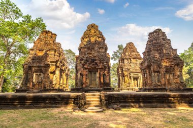 Siem Reap, Kamboçya'da bir yaz günü karmaşık Angkor Wat Tapınağı Preah Ko