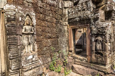 Banteay Kdei tapınağıdır Khmer antik tapınak Siem Reap içinde karmaşık Angkor Wat, Kamboçya'da bir yaz günü