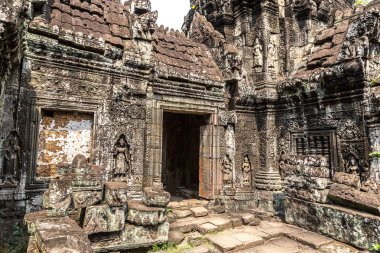 Banteay Kdei tapınağıdır Khmer antik tapınak Siem Reap içinde karmaşık Angkor Wat, Kamboçya'da bir yaz günü