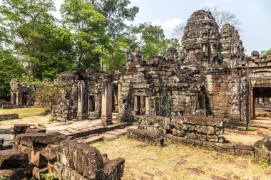 Banteay Kdei tapınağıdır Khmer antik tapınak Siem Reap içinde karmaşık Angkor Wat, Kamboçya'da bir yaz günü