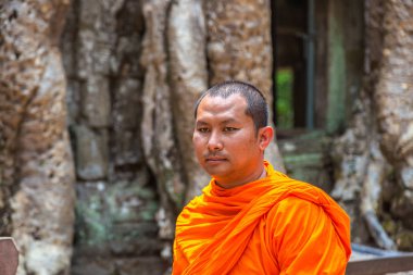 Siem Reap, Kamboçya - 11 Haziran 2018: Budist Keşiş Ta Tapınağı kalıntıları Prohm de karmaşık Angkor Wat Siem Reap, Kamboçya içinde Khmer antik tapınak olduğunu