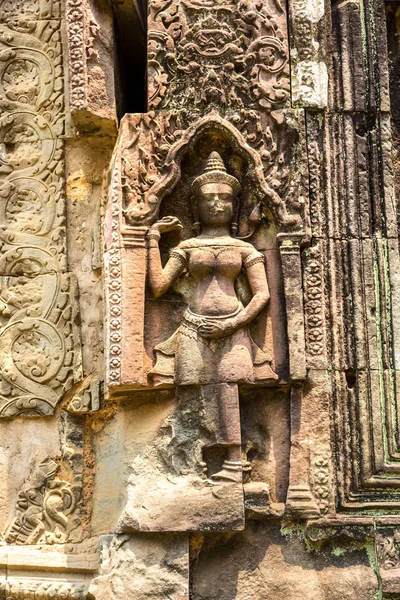 Prohm Tapınak Kalıntıları Olduğunu Khmer Antik Tapınak Siem Reap Içinde — Stok fotoğraf
