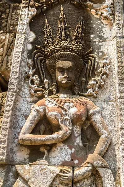 チャウ テボーダ寺院遺跡は複雑なアンコール ワット シェムリ アップ 夏の日でカンボジアにクメール古代寺院です — ストック写真
