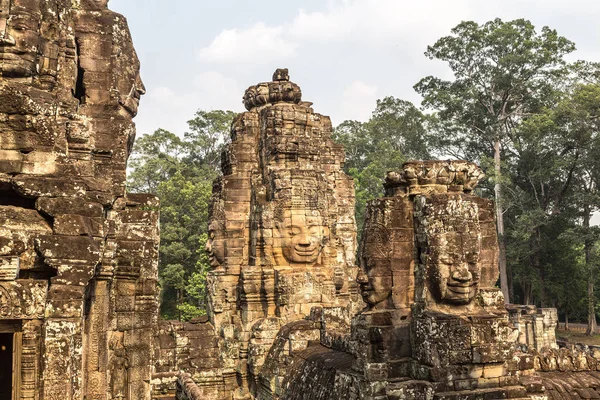 Kamenné Tváře Chrámu Bayon Starověký Chrám Khmerské Komplexu Angkor Wat — Stock fotografie