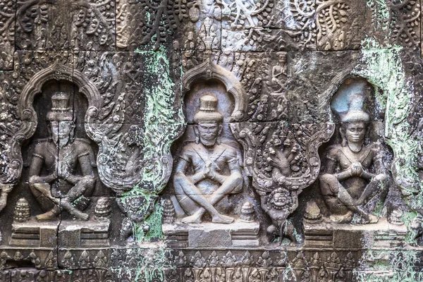 Siem Reap, Kamboçya'da bir yaz günü karmaşık Angkor Wat tapınakta Preah Khan
