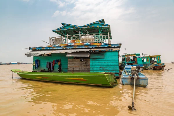 Vila Flutuante Chong Khneas Perto Siem Reap Camboja Dia Verão — Fotografia de Stock