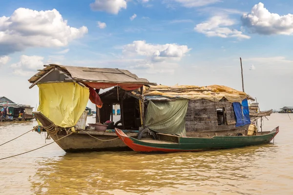 Chong Khneas Pueblo Flotante Cerca Siem Reap Camboya Día Verano — Foto de Stock