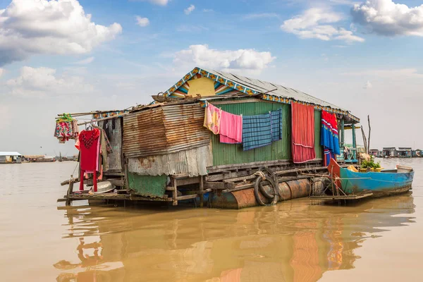 Chong Khneas Pueblo Flotante Cerca Siem Reap Camboya Día Verano — Foto de Stock