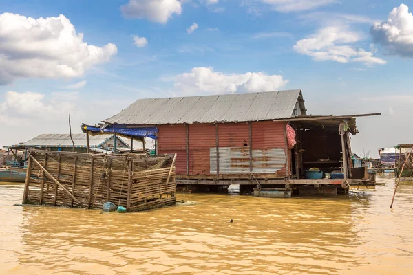 Chong Khneas Pueblo Flotante Cerca Siem Reap Camboya Día Verano — Foto de Stock