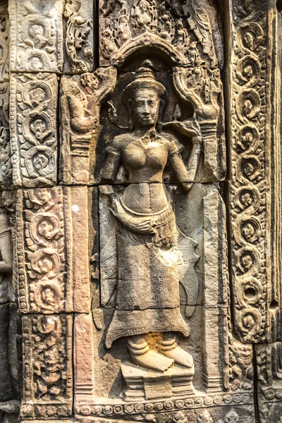 Banteay Kdei tapınağıdır Khmer antik tapınak Siem Reap içinde karmaşık Angkor Wat, Kamboçya'da bir yaz günü