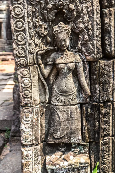 Banteay Kdei tapınağıdır Khmer antik tapınak Siem Reap içinde karmaşık Angkor Wat, Kamboçya'da bir yaz günü
