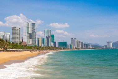 Nha Trang, Vietnam'da bir yaz günü kumsalda