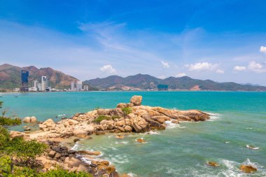 Tatlım Chong cape Nha Trang, Vietnam'da bir yaz günü, taş bahçe