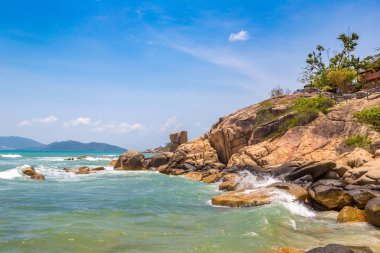 Tatlım Chong cape Nha Trang, Vietnam'da bir yaz günü, taş bahçe
