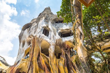 Da Lat, Vietnam - 19 Haziran 2018: Vietnam'da Dalat, bir yaz günü çılgın House (asmak Nga guesthouse)