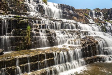 Dalat city, bir yaz günü Vietnam'da yakınındaki Pongour şelale