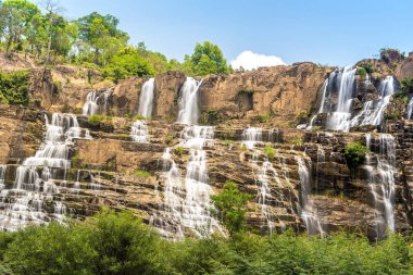 Dalat city, bir yaz günü Vietnam'da yakınındaki Pongour şelale